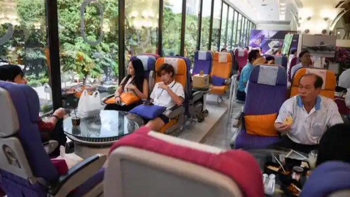 Thai Airways plane-themed restaurant in Bangkok